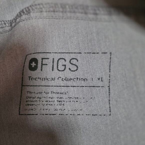 Figs Women’s 2‑Piece Scrub Set XL Catarina Top & Kade Cargo Pants Graphite Gray - Picture 6 of 11